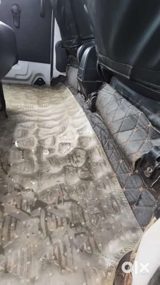 Maruti Suzuki Eeco 2023 Petrol 33000 Km Driven