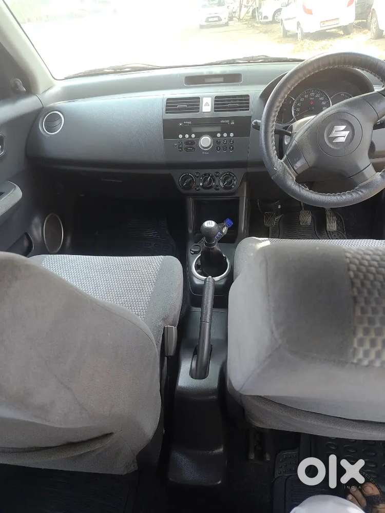 Maruti Suzuki Dzire 2011 Petrol 43000 Km Driven