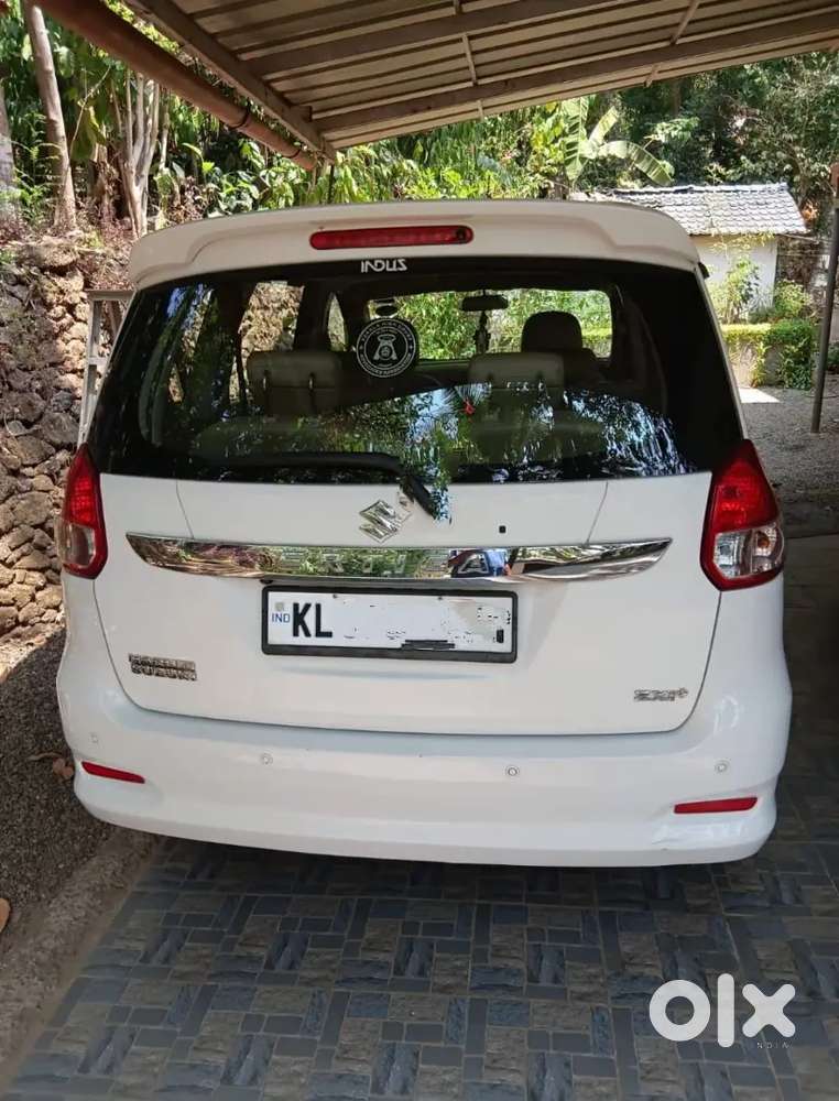 Maruti Suzuki Ertiga 2017 Petrol 119000 Km Driven