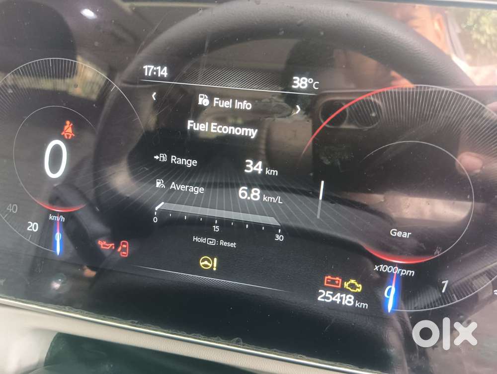 Mahindra Xuv700 2.0 Ax 5 Petrol Mt 7 Str, 2024, Petrol
