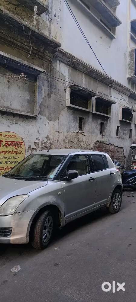 Swift Cng & Petrol 2005