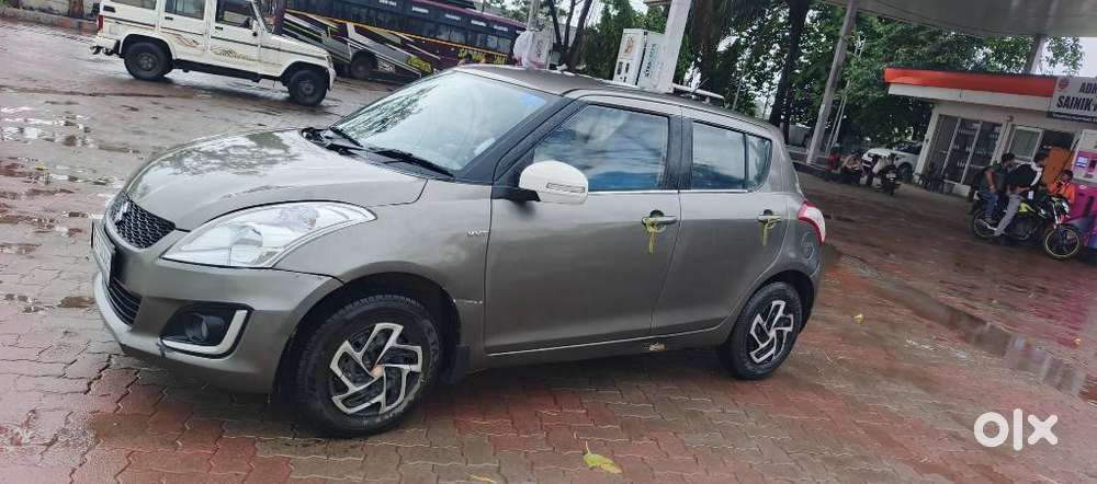Maruti Suzuki Swift Vxi, 2016, Petrol