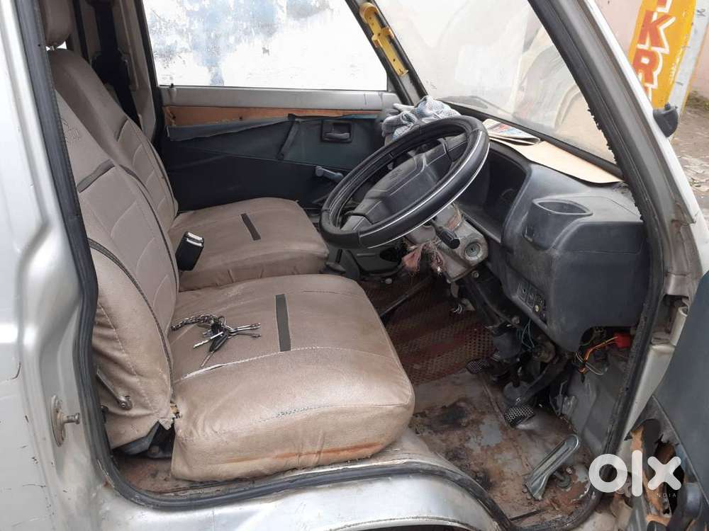 Maruti - Omni Lpg Std Bs 111- Silky Silver - July 2011