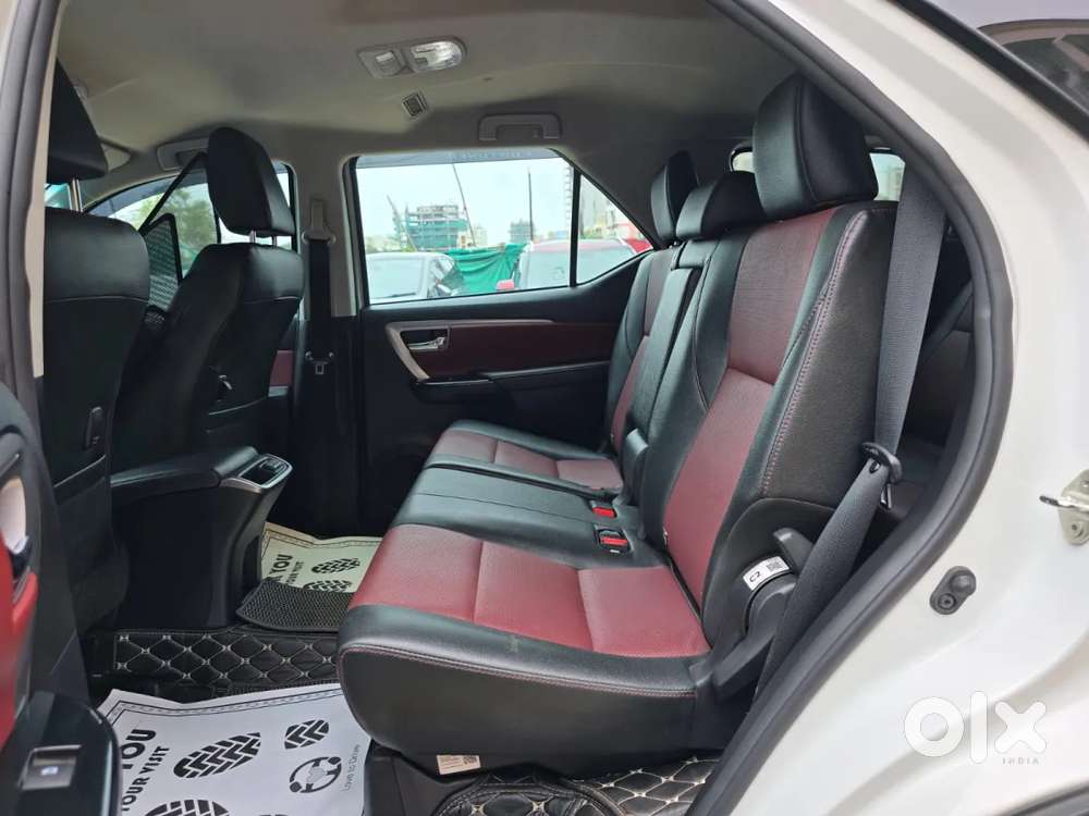 Toyota Fortuner Legender, 2026, Diesel