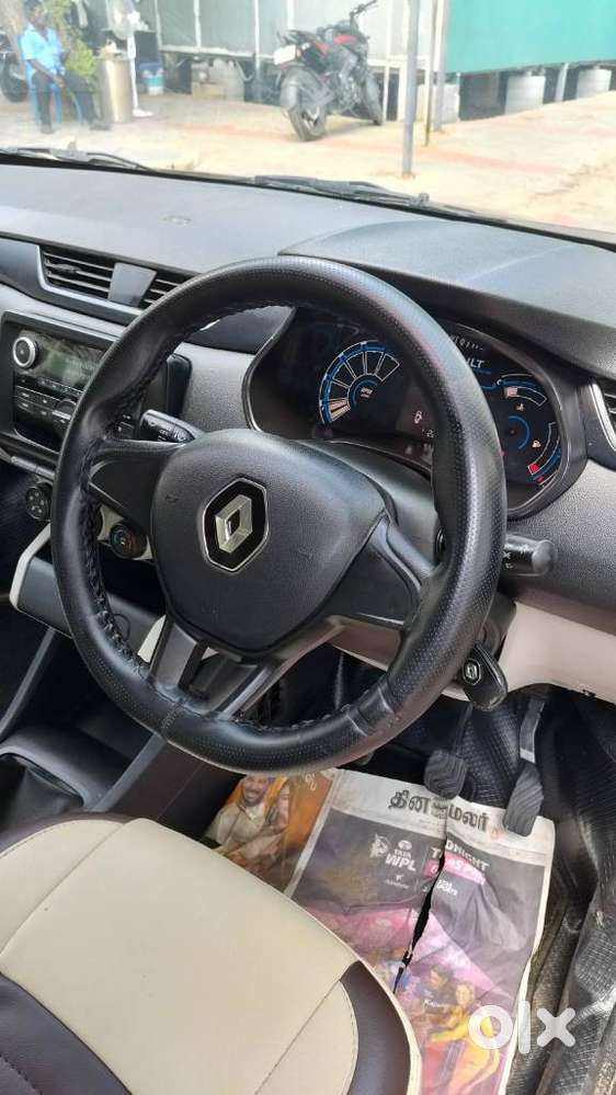 Renault Triber Rxl, 2022, Petrol