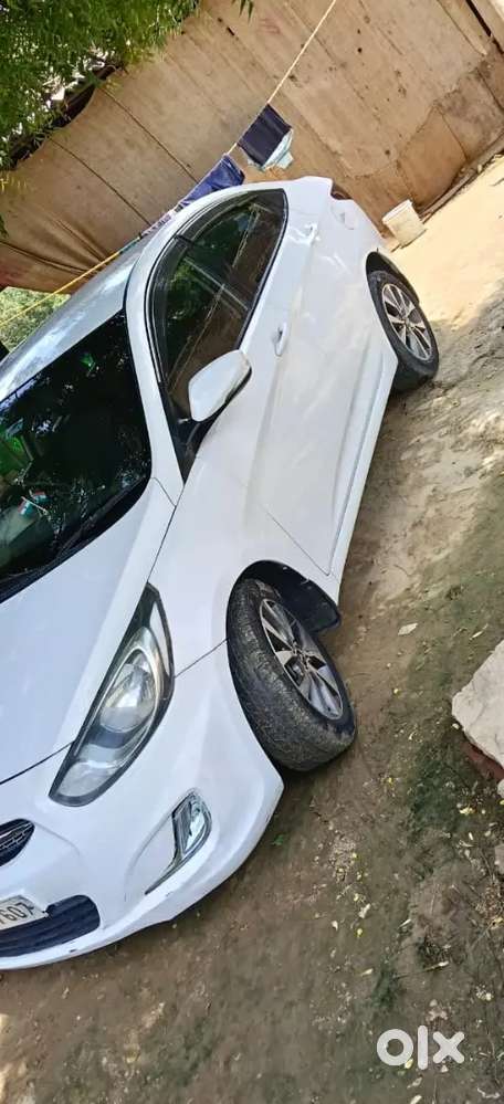 Verna Car Hundai