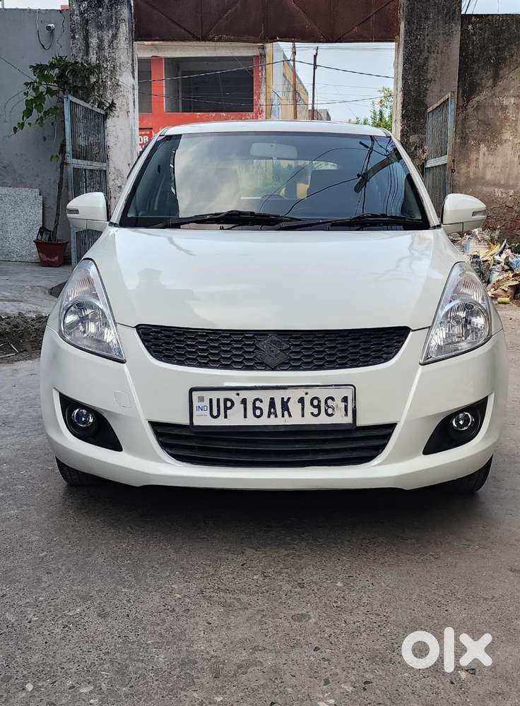Maruti Suzuki Swift Vxi + Manual, 2012, Petrol