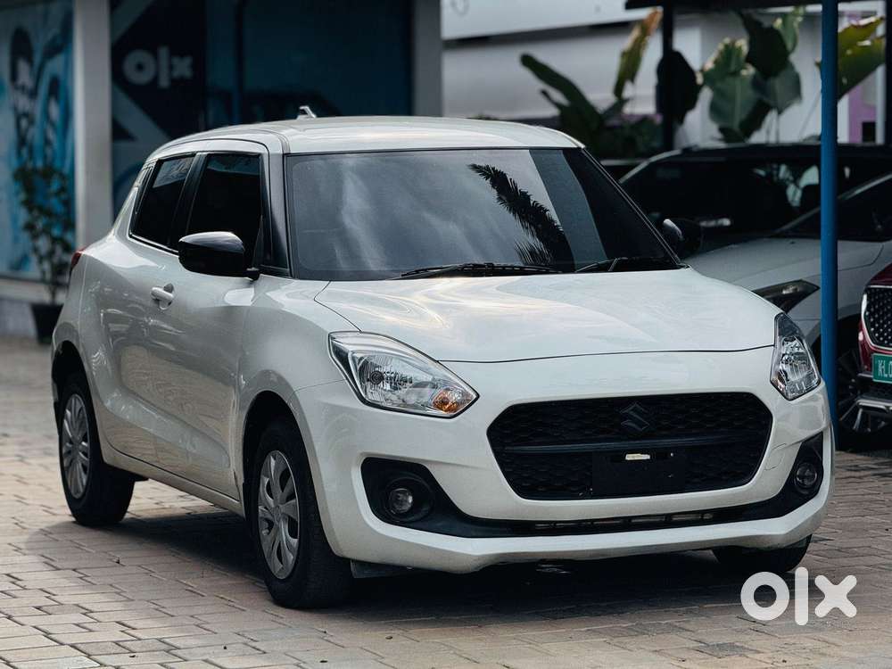 Maruti Suzuki Swift Vxi Optional, 2020, Petrol