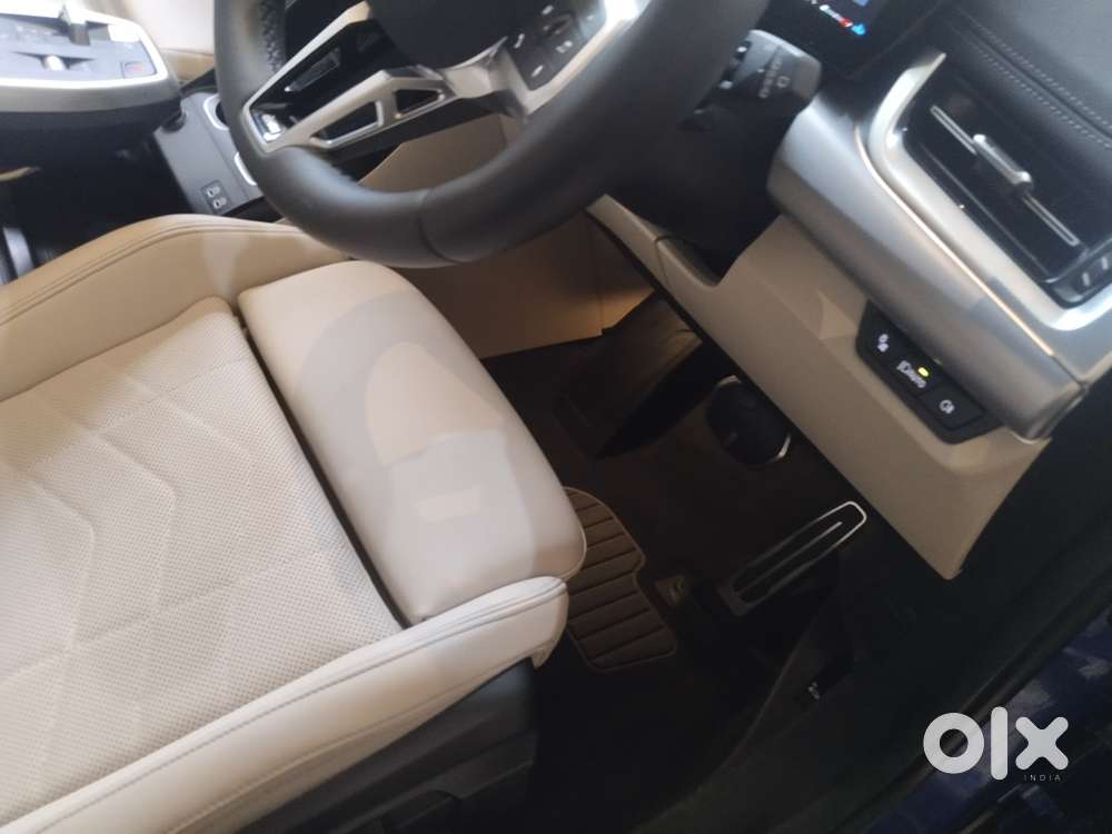 Bmw X1 Diesel 2025-6000 Kms Driven