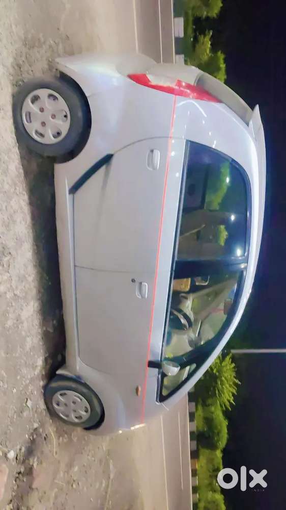 Tata Nano Lx 2012