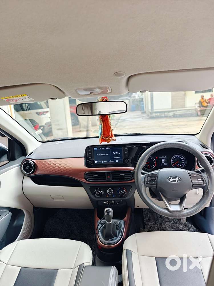 Hyundai Aura Sx 1.2 2025