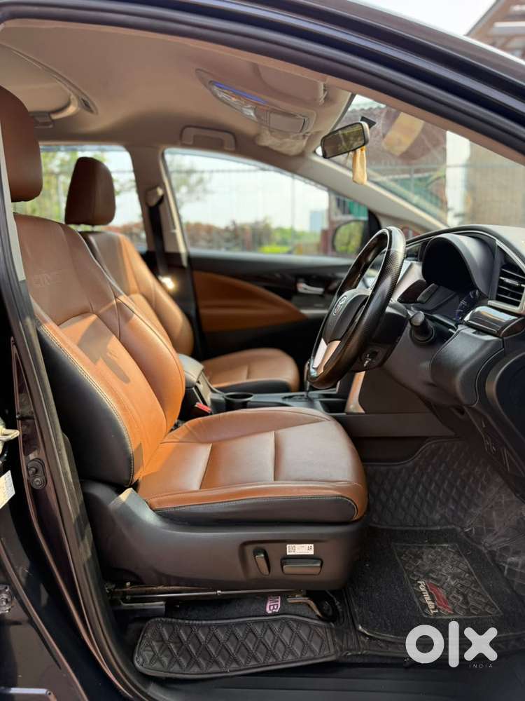 Toyota Innova Crysta Zx 2.4 Diesel 7 Seater, 2022, Diesel