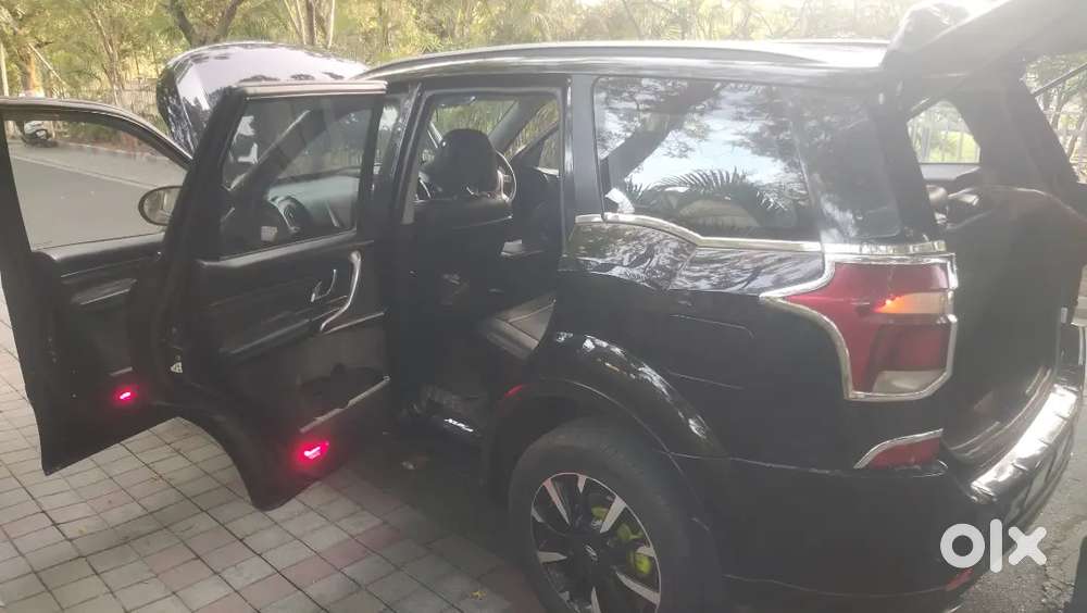 Mahindra Xuv500 W112019