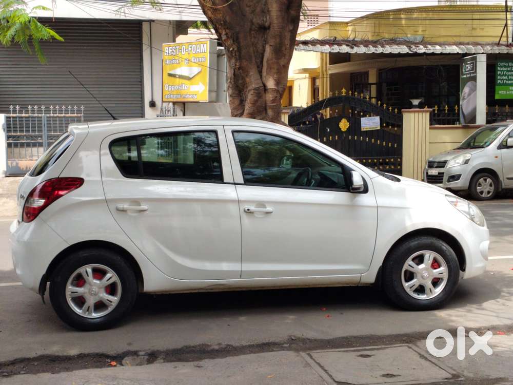 Hyundai I20 1.2 Sportz Option, 2011, Diesel