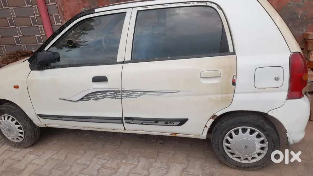 2010 Maruti Suzuki Alto Manual Petrol यह कर सकरेप मे बेचनी है