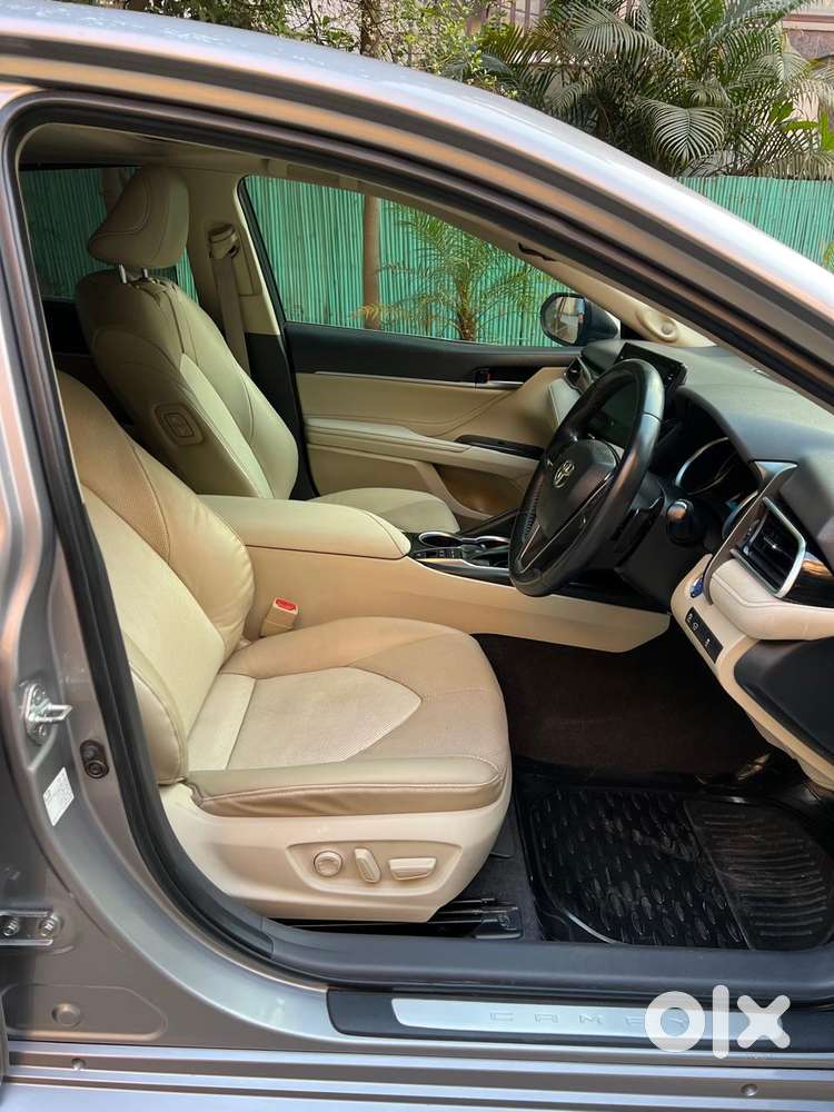 Toyota Camry Hybrid, 2024, Petrol