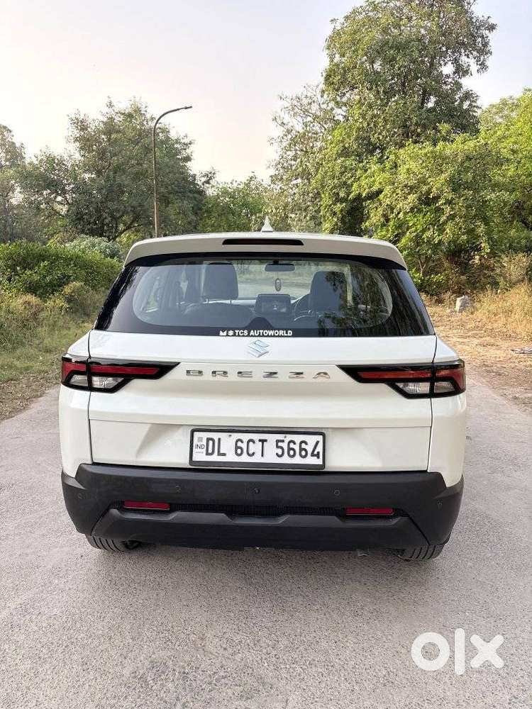Maruti Suzuki Brezza 1.5 Lxi Cng, 2024, Petrol