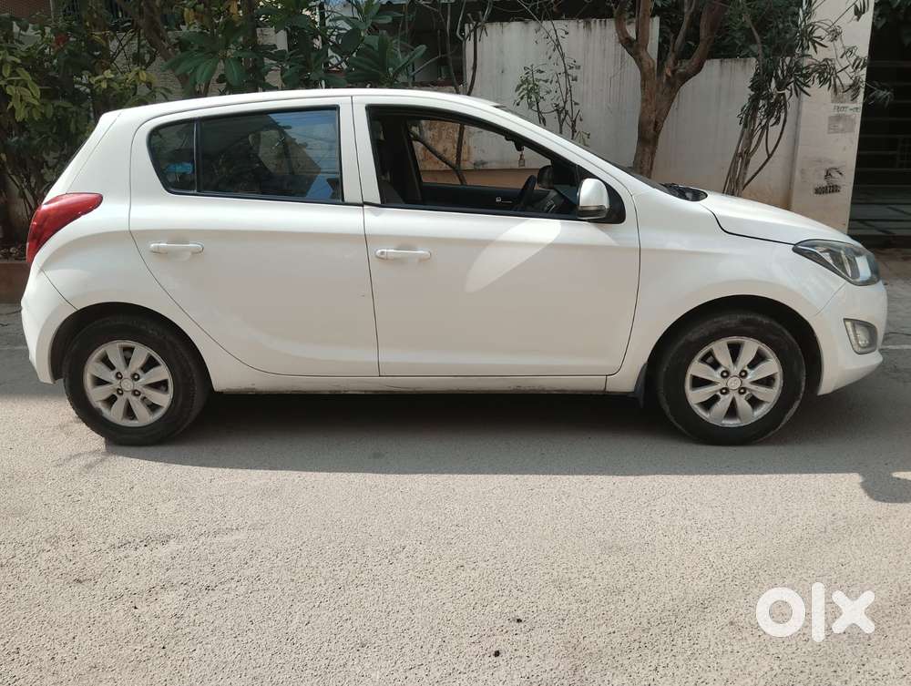 Hyundai I20 Sportz 1.2 Bs-iv, 2014, Diesel