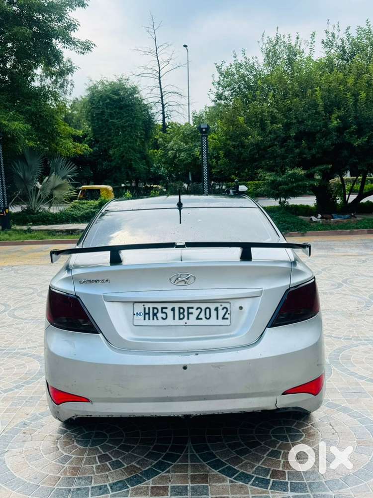 Hyundai Fluidic Verna Petrol 2015