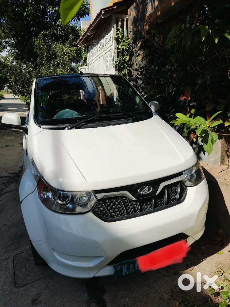 Mahindra e2o Plus P2 2018