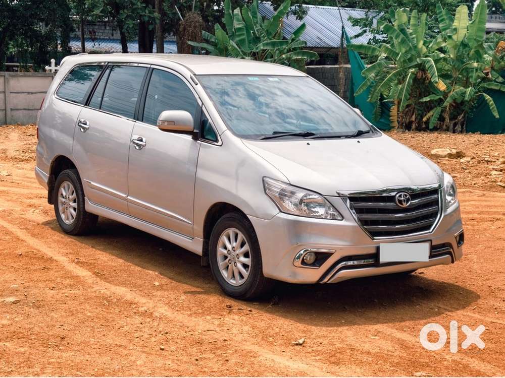 Toyota Innova Diesel 2014
