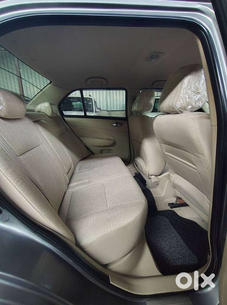 Maruti Suzuki Swift Dzire 1.2 Zxi Bsiv, 2013, Petrol
