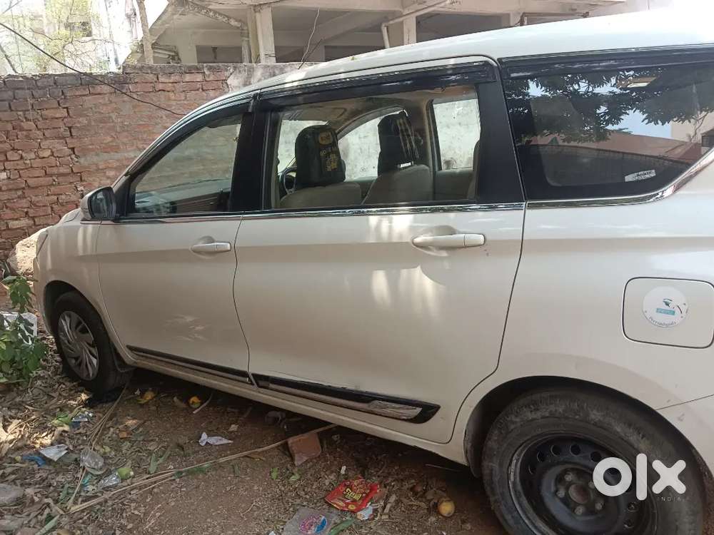 Maruti Suzuki Ertiga 2024 Cng & Hybrids 90000 Km Driven