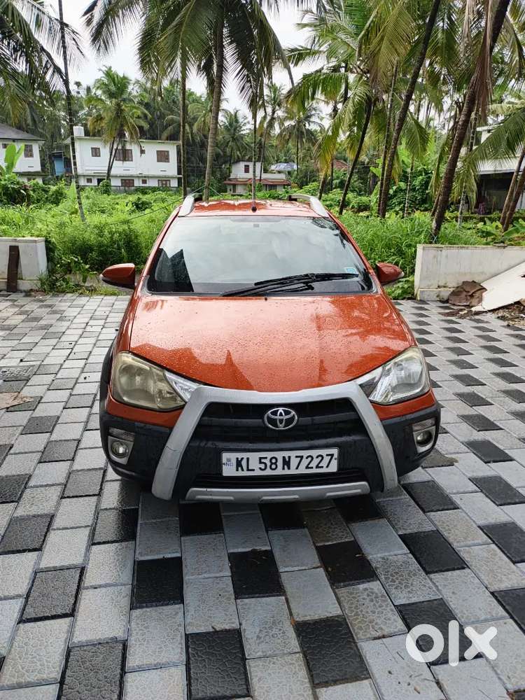 Toyota Etios Cross 2014 Petrol 73000 Km Driven