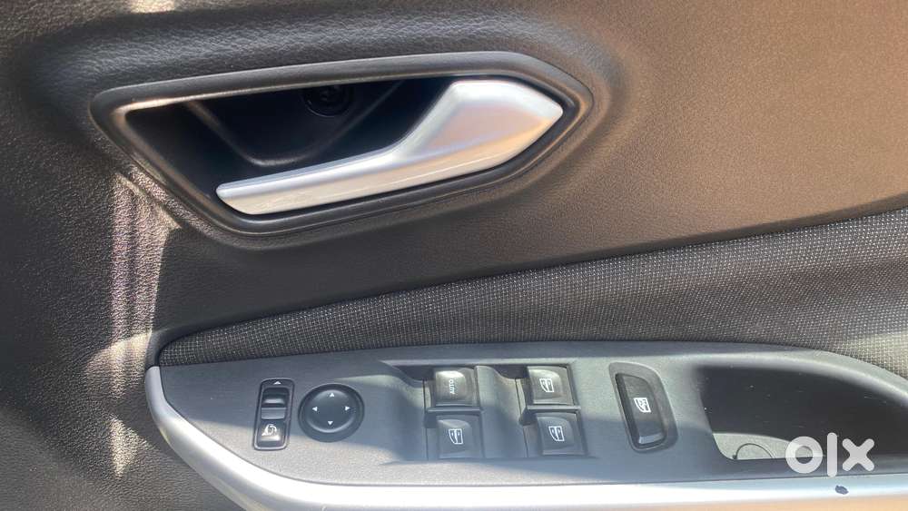 Nissan Magnite 1.0 Xv Premium Turbo Cvt (o) Dual Tone, 2022, Petrol