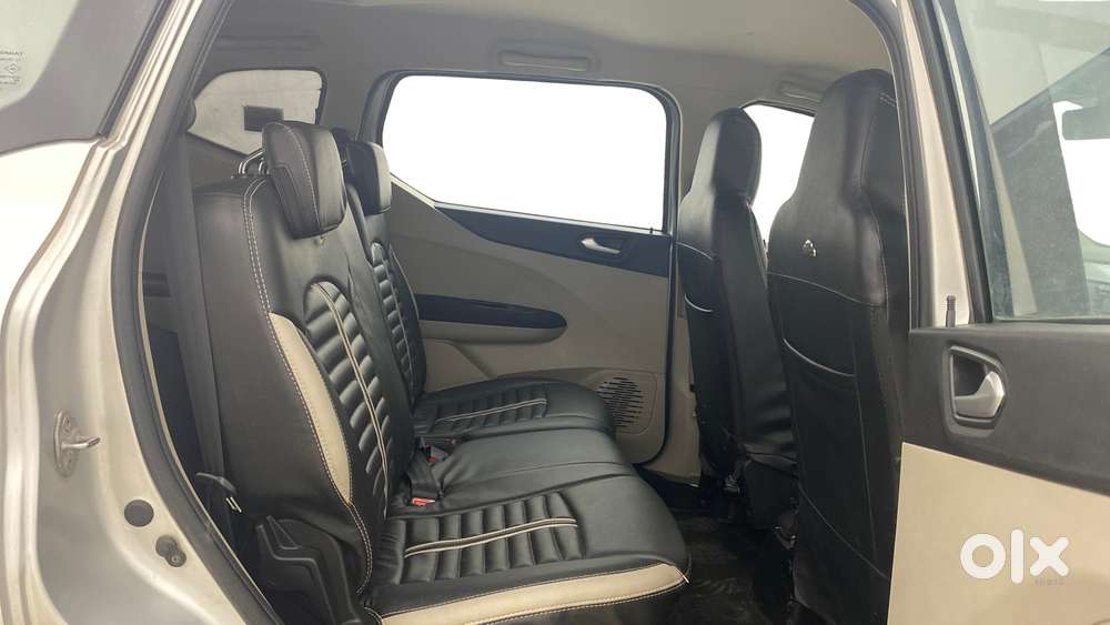 Renault Triber Rxz, 2020, Petrol