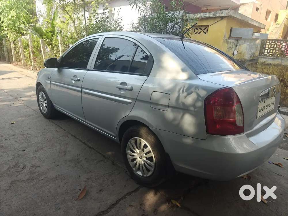 Hyundai Verna 2008 Petrol 116000 Km Driven.. New Look