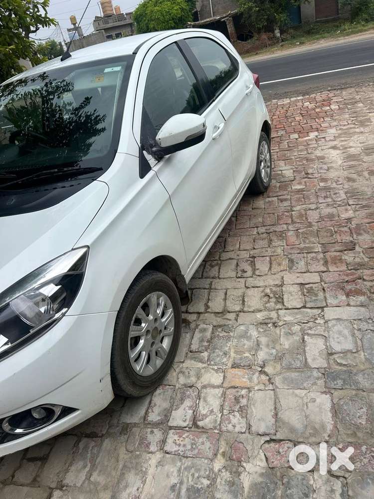 Tata Tiago Petrol 2016