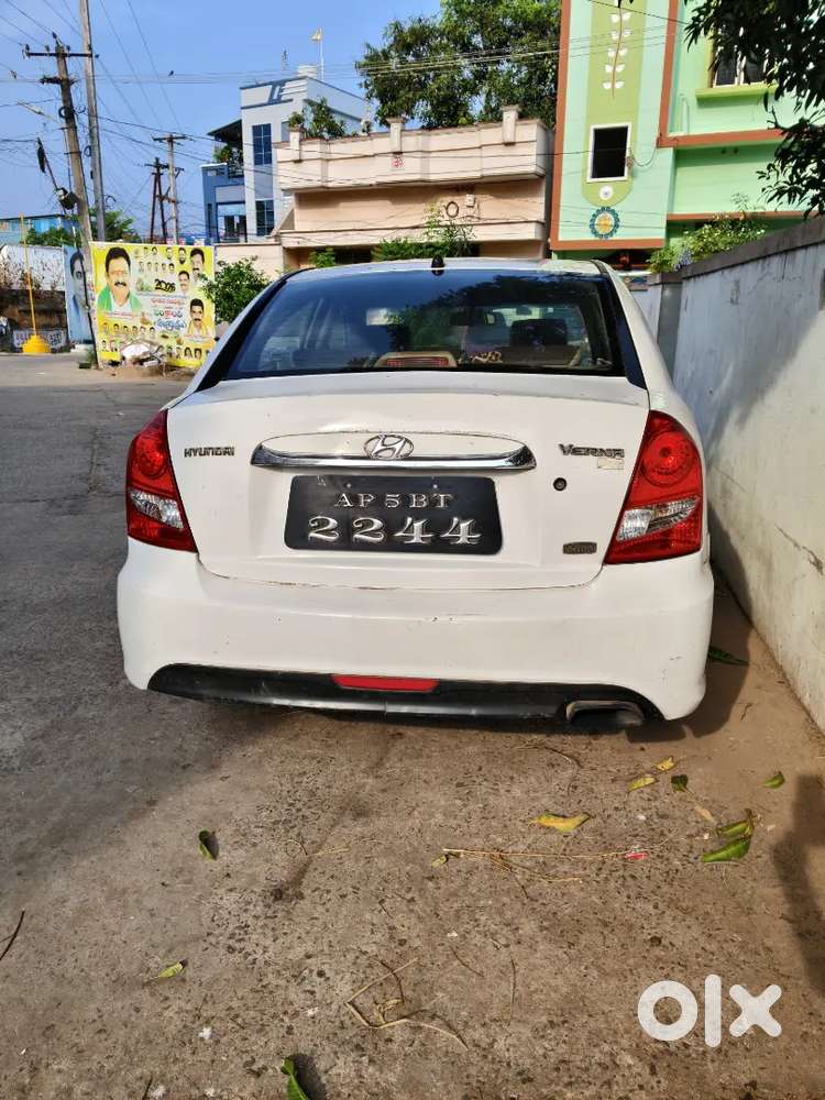 Hyundai Verna 2011 Diesel Good Condition