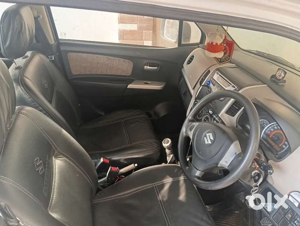Maruti Suzuki Wagon R 2014 Petrol Well Maintained, Holder Army Person