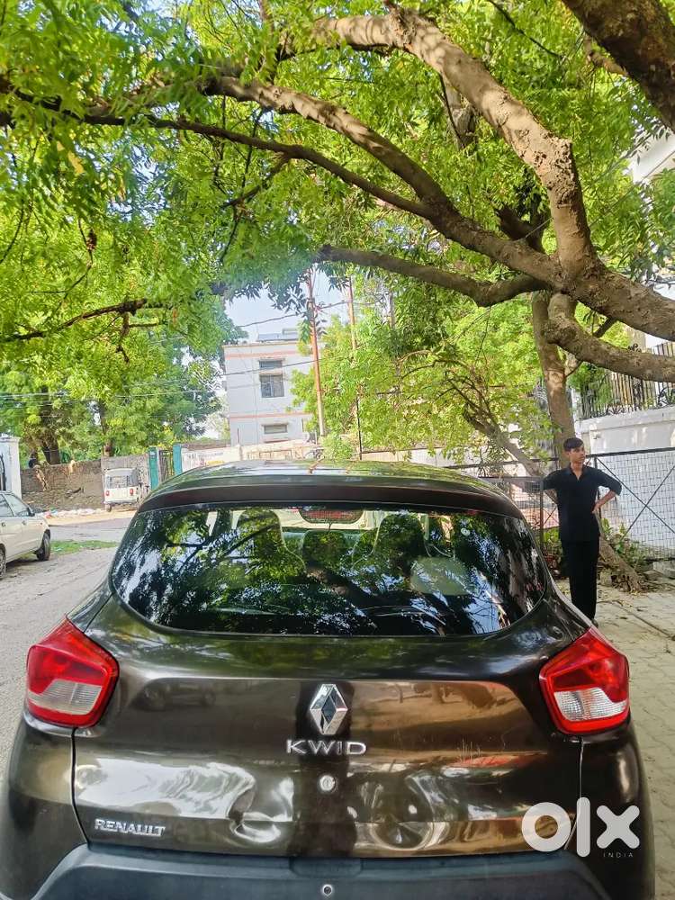 Urgent Sale – Renault Kwid Rxt 2017 (last Model)