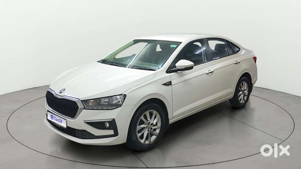 Skoda Slavia 1.0 Ambition Tsi, 2022, Petrol