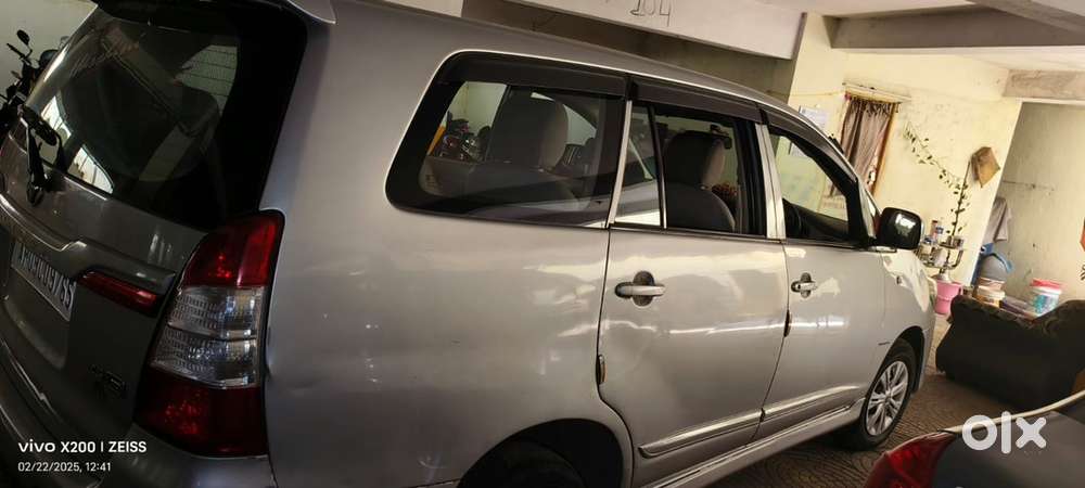Toyota Innova Diesel 2014