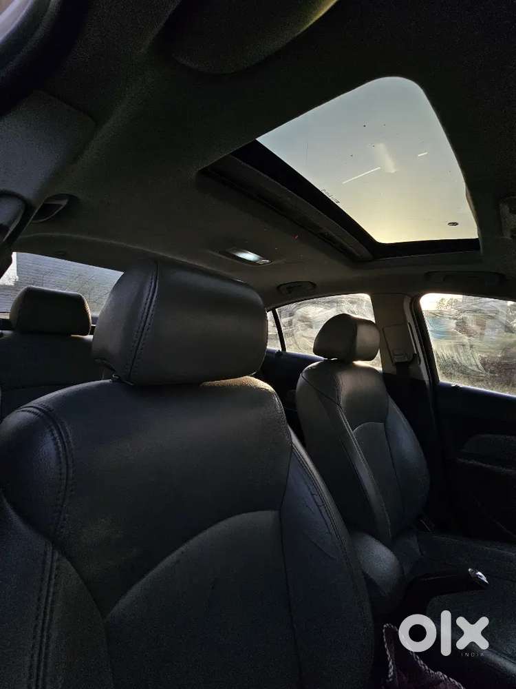 Chevrolet Cruze Ltz Push Button Start 2010 Diesel Manual With Sunroof