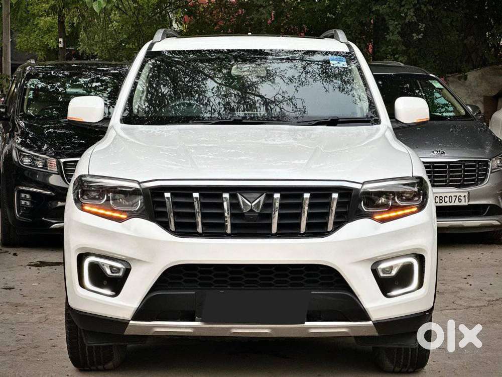Mahindra Scorpio-n 2.0 Z8 L Petrol At 7 Str, 2023, Petrol