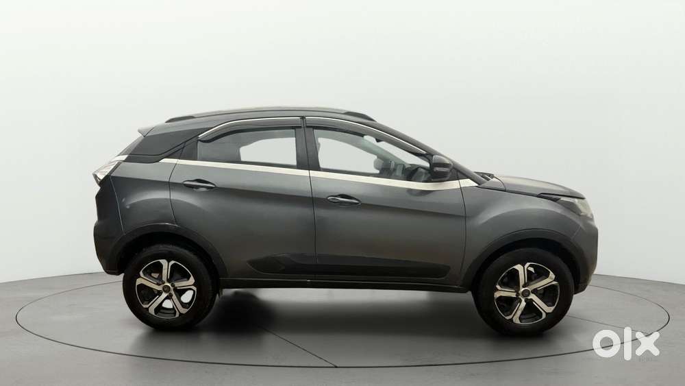 Tata Nexon 1.2 Revotron Xza Plus Premium, 2021, Petrol