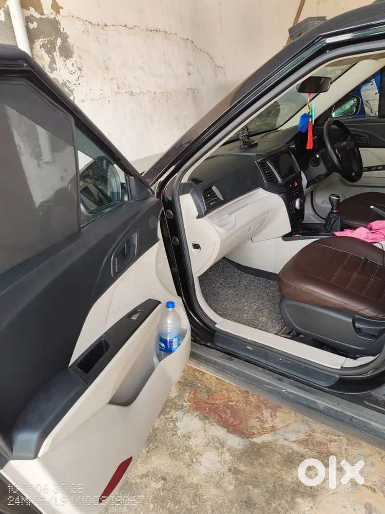 Mahindra Xuv 3xo Ev 2023 Petrol 42000 Km Driven