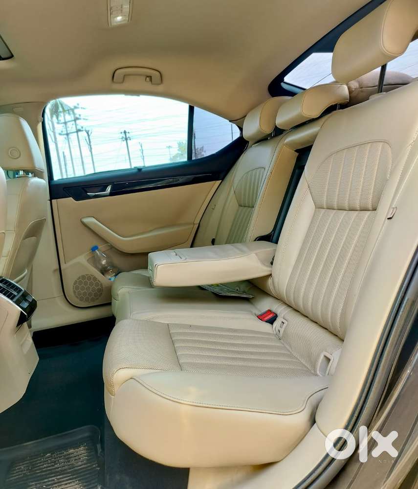 Skoda Superb L&k 2.0 Tdi At, 2018, Diesel