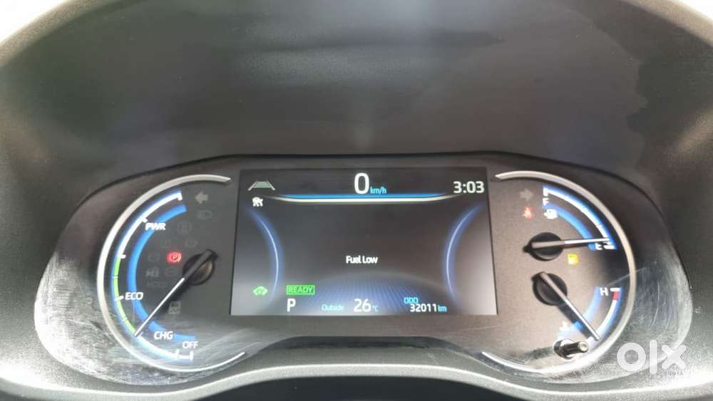 Toyota Innova Hycross 2.0 Zx (o) Hybrid 7 Str, 2024, Petrol