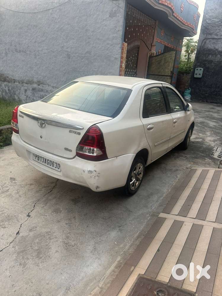 Toyota Etios Gd 2013