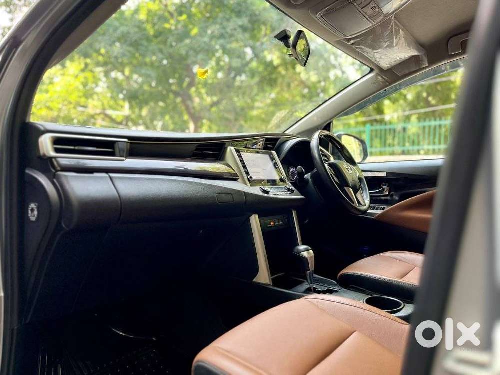 Toyota Innova Crysta Zx 2.4 Diesel 7 Seater, 2022, Diesel