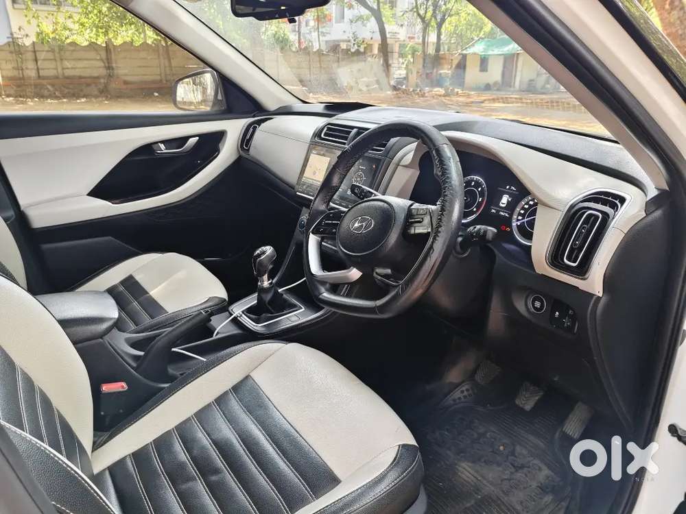 Hyundai Creta Sx Mt With Panoramic Sunroof