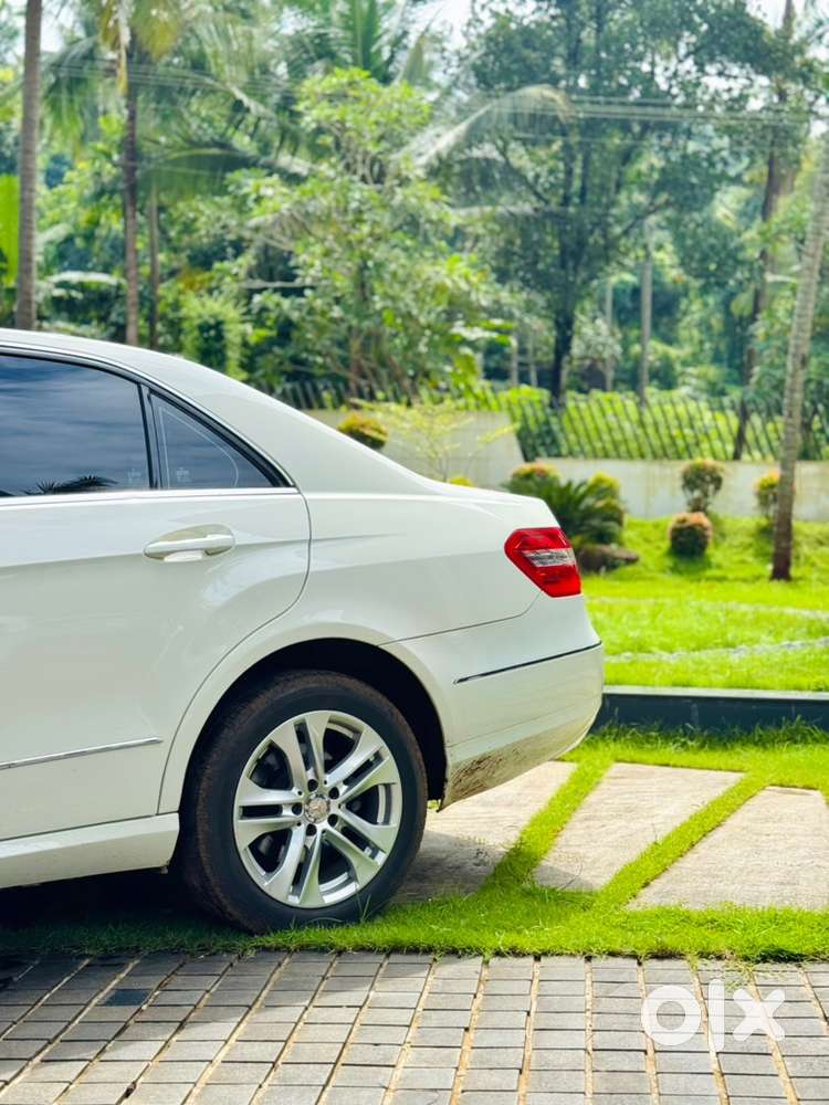 Mercedes-benz E-class 2012