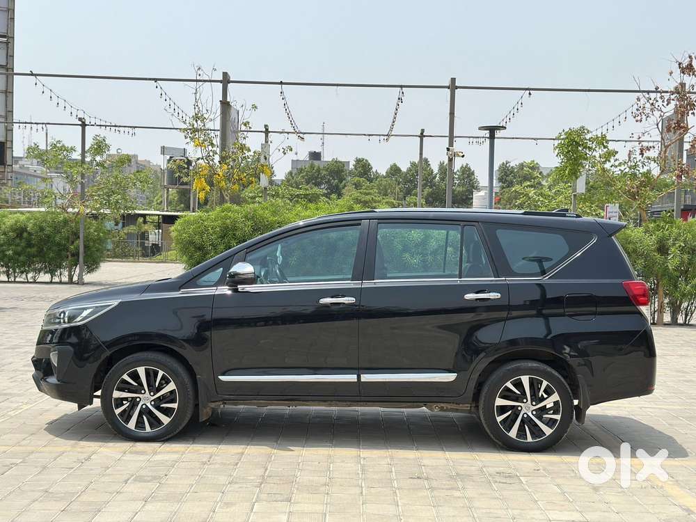 Toyota Innova Crysta [2020-ongoing] 2.4 Zx At 7 Str, 2022, Diesel