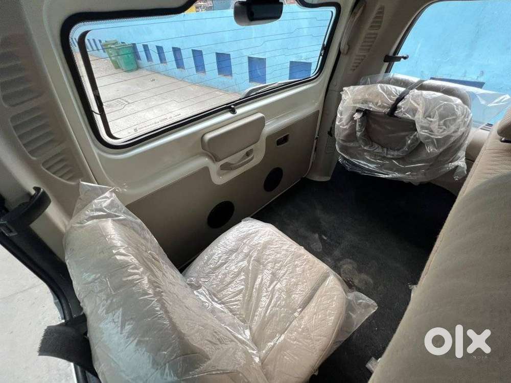 Mahindra Scorpio S11 Mt 7s, 2023, Petrol