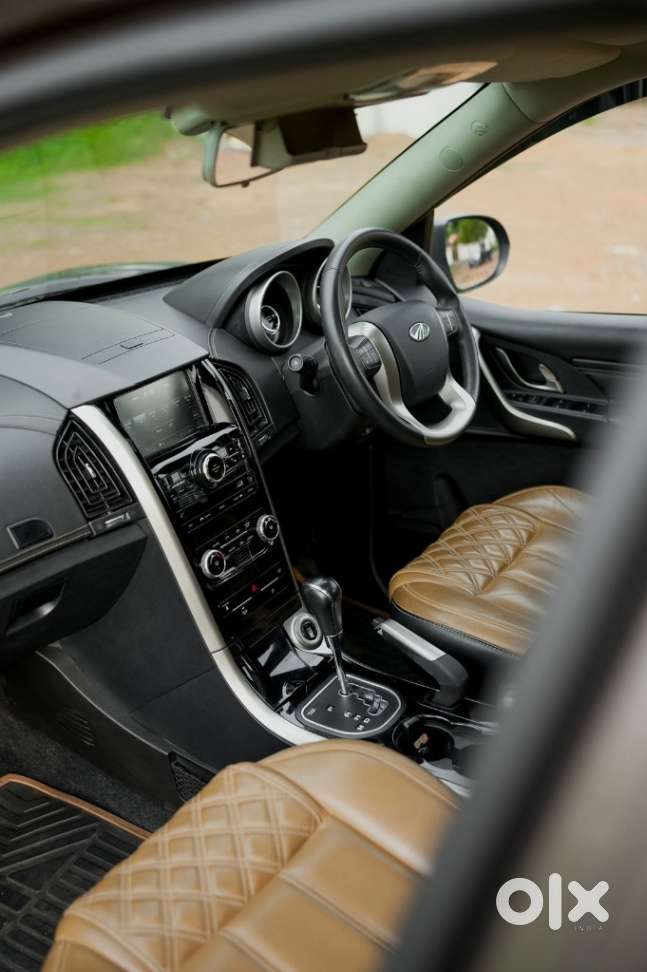 Mahindra Xuv500 W11 Option, 2018, Diesel